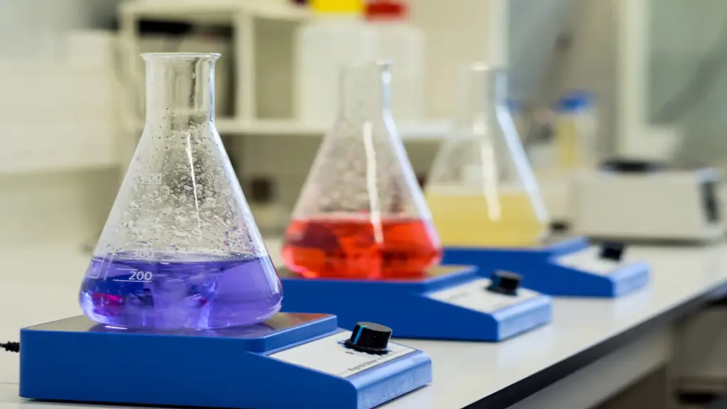 استیرر آزمایشگاهی چیست؟